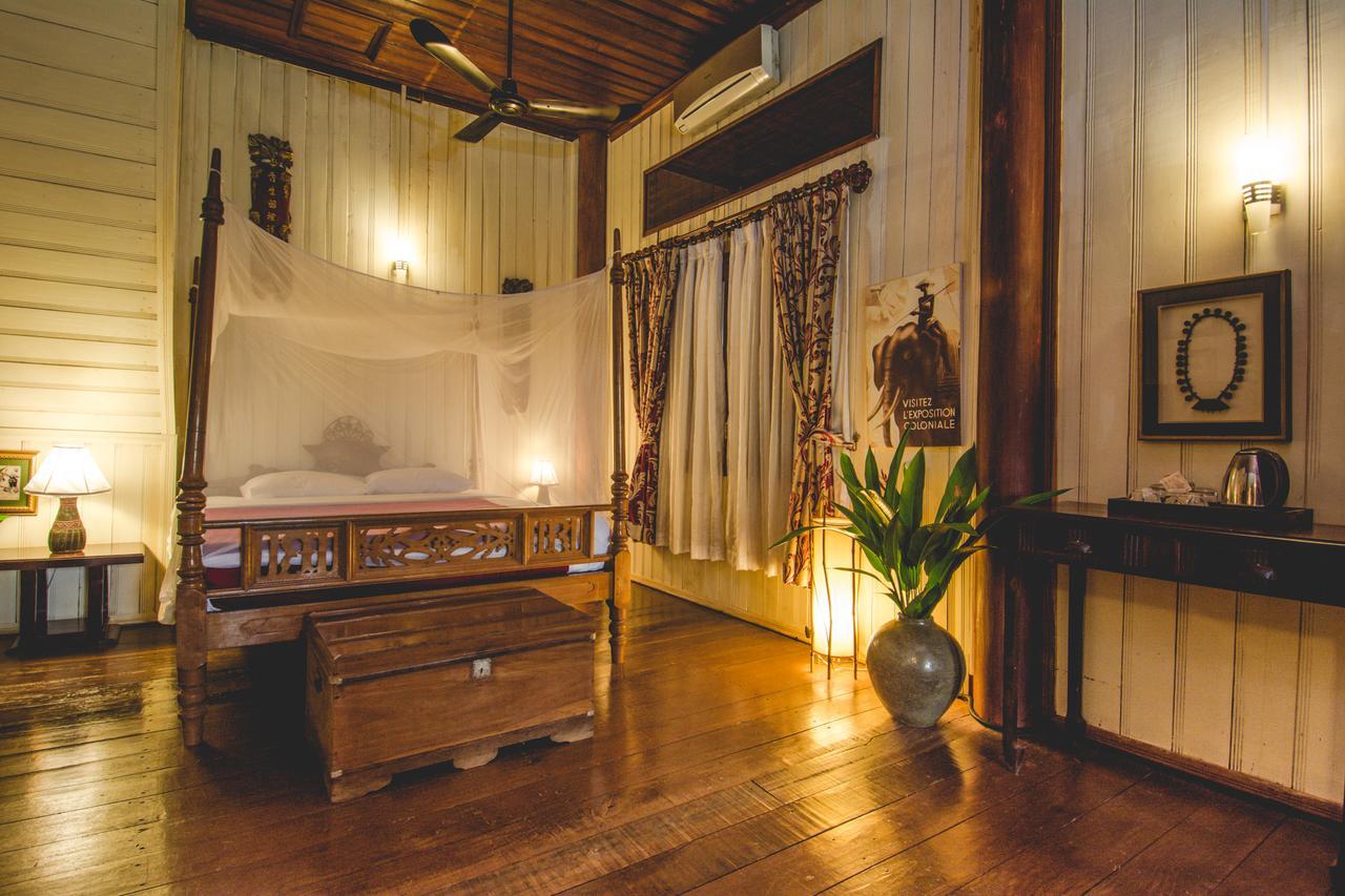 Terres Rouges Lodge Banlung Exteriör bild
